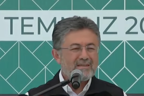 Bakan Yumaklı: Son üç günde 218 yangına müdahale edildi, 213’ü kontrol altına alındı