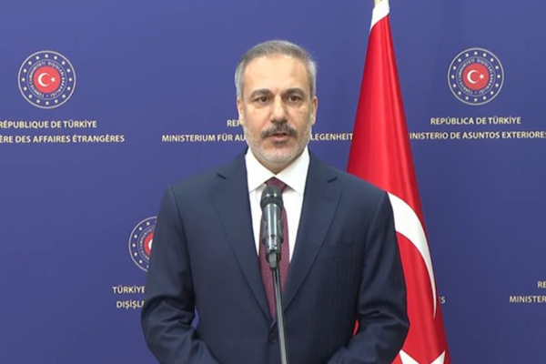 Bakanı Fidan, Sudan Dışişleri Bakanı Salem ile Kahire’de görüştü Bakanı Fidan, Sudan Dışişleri Bakanı Salem ile Kahire’de görüştü