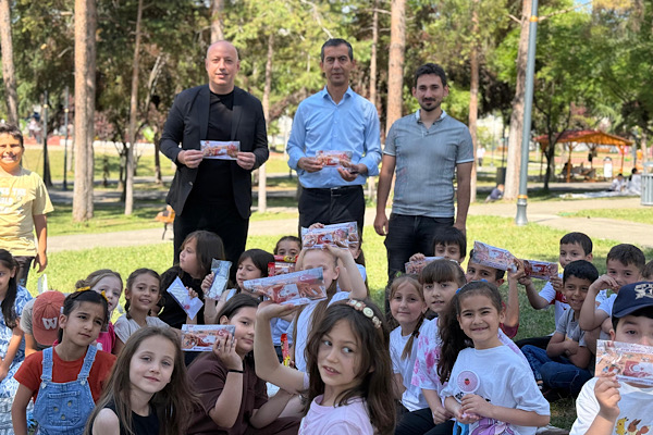 Başkan Çetinkaya’dan minik öğrencilerin piknik davetine jest Başkan Çetinkaya’dan minik öğrencilerin piknik davetine jest