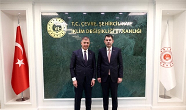 Başkan Tugay, Bakan Kurum'u ziyaret etti