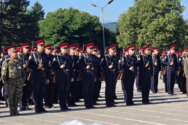 Bulgaristan’da askeri üniversite mezunları diplomalarını alacak Bulgaristan’da askeri üniversite mezunları diplomalarını alacak