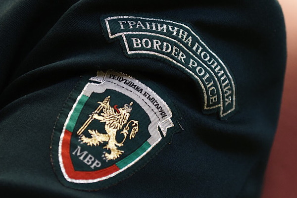 Bulgaristan’da kaçak göçmen ve uyuşturucu etkisinde sürücü gözaltına alındı Bulgaristan’da kaçak göçmen ve uyuşturucu etkisinde sürücü gözaltına alındı