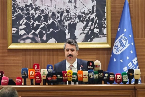 Bursa Büyükşehir Meclisi’nde 46 önerge komisyonlara havale edildi