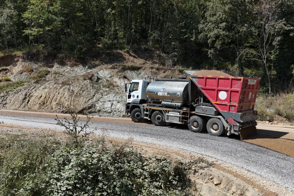Bursa’da İnegöl’ün 6 mahallesinde yollar yenileniyor
