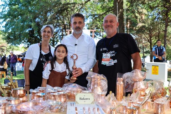 Bursa’nın asırlık değerleri Gastronomi Festivali’nde yeniden canlandı Bursa’nın asırlık değerleri Gastronomi Festivali’nde yeniden canlandı