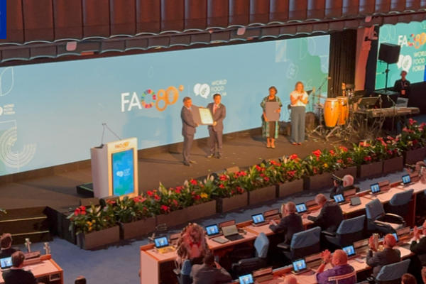 Çinli araştırma enstitüsüne FAO Başarı Ödülü Çinli araştırma enstitüsüne FAO Başarı Ödülü