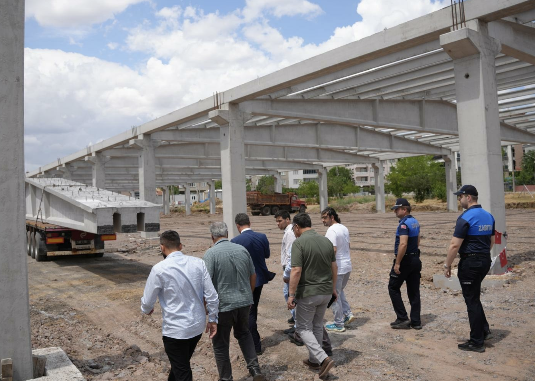 Çorlu’da kapalı pazar yeri projesinde çalışmalar sürüyor Çorlu’da kapalı pazar yeri projesinde çalışmalar sürüyor