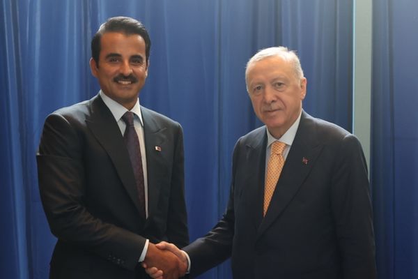 Cumhurbaşkanı Erdoğan, Katar Emîri Şeyh Temim ile görüştü Cumhurbaşkanı Erdoğan, Katar Emîri Şeyh Temim ile görüştü