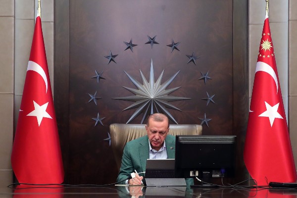 Cumhurbaşkanı Erdoğan, Özdemir Bayraktar’ı vefatının 5’inci yılında andı Cumhurbaşkanı Erdoğan, Özdemir Bayraktar’ı vefatının 5’inci yılında andı