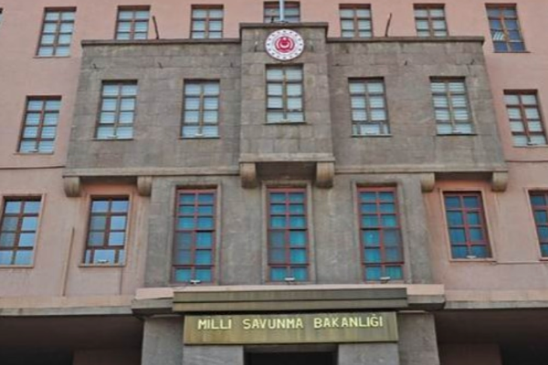 Defne Kardeşlik Köprüsü’nden bir ayda 237 bin 654 araç geçti Defne Kardeşlik Köprüsü’nden bir ayda 237 bin 654 araç geçti