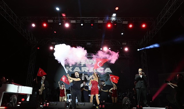 Didim Belediyesi'nden Zafer'e Yakışan Gece