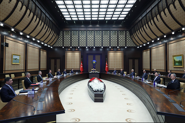 Diyarbakır’da ihtiyaç sahiplerine sıcak ekmek desteği Diyarbakır’da ihtiyaç sahiplerine sıcak ekmek desteği