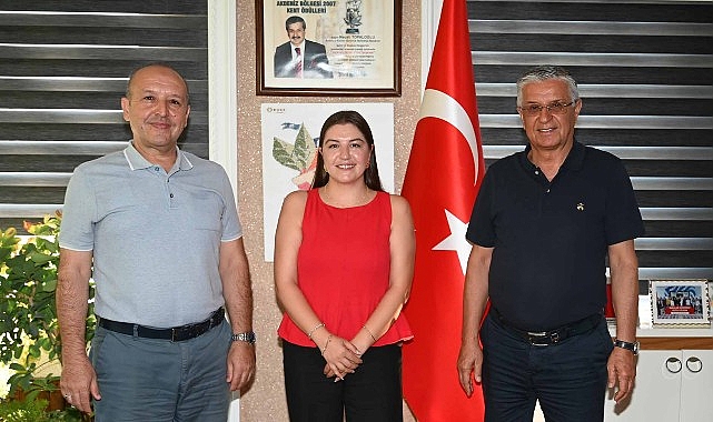 Dünya Göz Hastanesi'nden Kemer Belediye personeline indirim Dünya Göz Hastanesi'nden Kemer Belediye personeline indirim