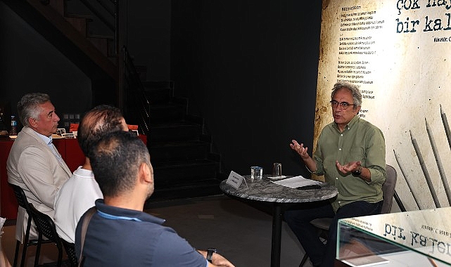 Edebiyat Müzesi'nde kalem sergisi açıldı