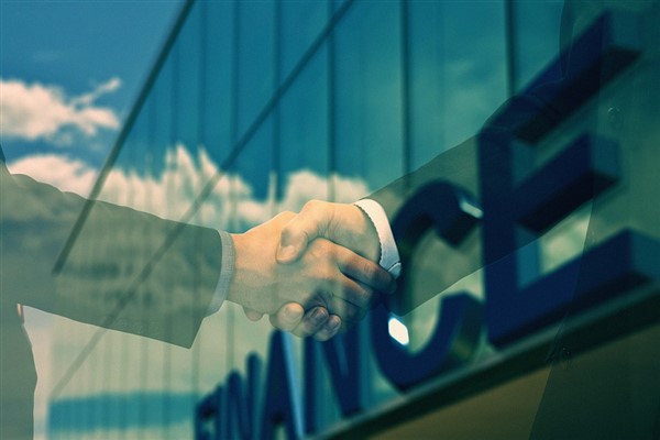 Ekim ayında küresel piyasalarda enerji ve faiz görünümü izlenecek