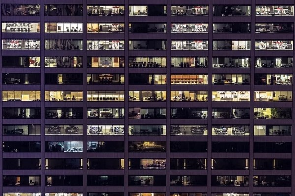 Elektrik üretimi Eylül ayında yüzde 1,5 arttı