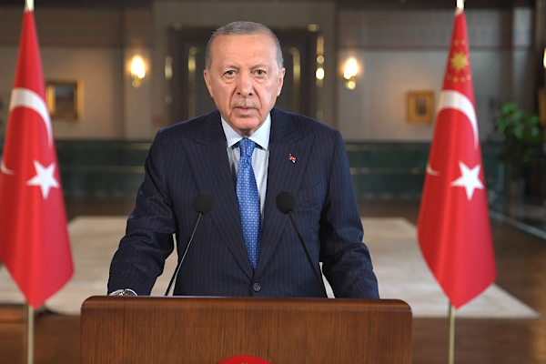 Erdoğan: Vatandaşlarımızı yabancı düşmanı akımların insafına asla bırakmayacağız