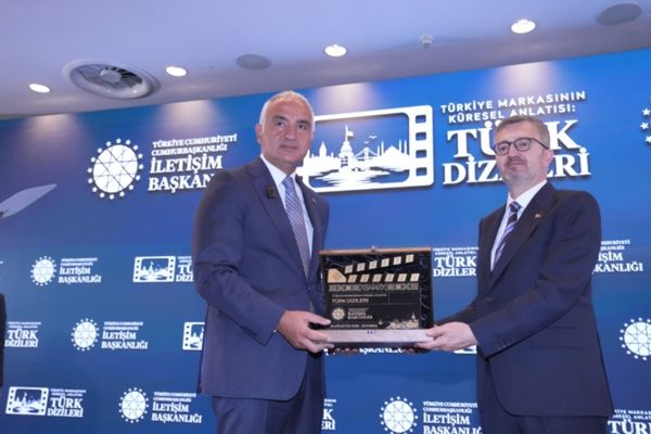 Ersoy: Dünyanın farklı coğrafyalarında yaklaşık 1 milyar insan Türk dizilerini izliyor