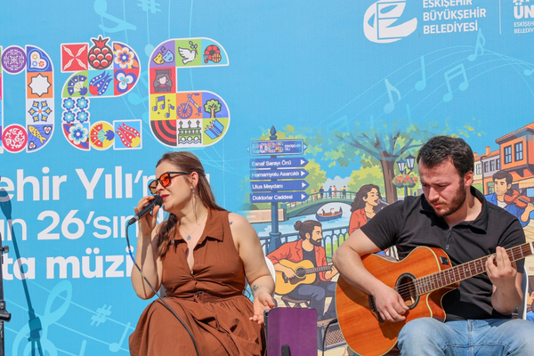 Eskişehir'de "Sahne Senin" etkinliği sürüyor