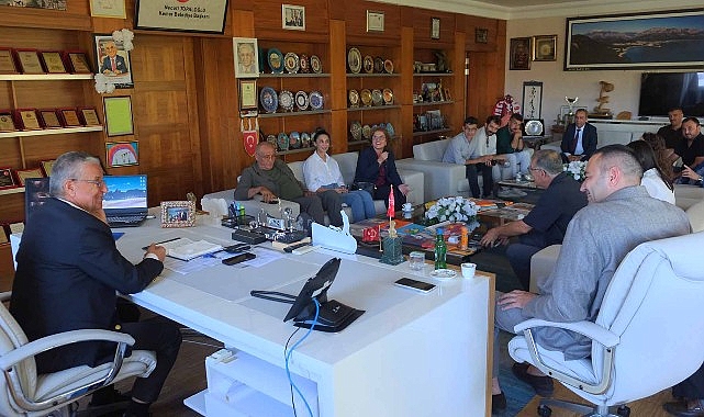 Fethiye Belediyesi heyetinden Kemer Belediyesi Kültür Evi'ne ziyaret