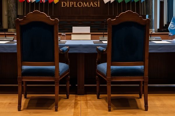 Fidan, İngiltere Dışişleri Bakanı Miliband ile İstanbul’da görüştü Fidan, İngiltere Dışişleri Bakanı Miliband ile İstanbul’da görüştü