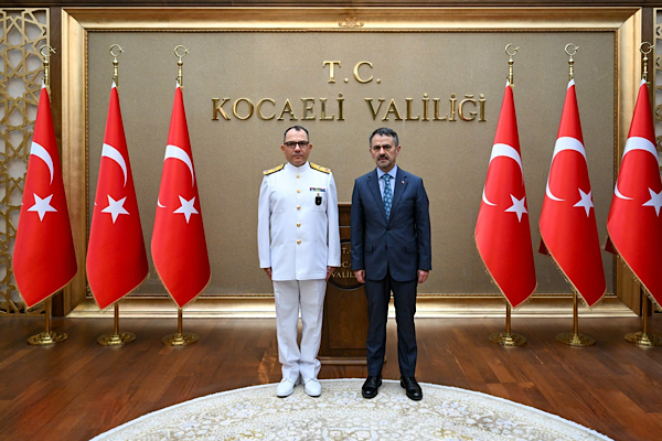 Gölcük Tersanesi Komutanı Afacan, Vali Aktaş’ı ziyaret etti Gölcük Tersanesi Komutanı Afacan, Vali Aktaş’ı ziyaret etti