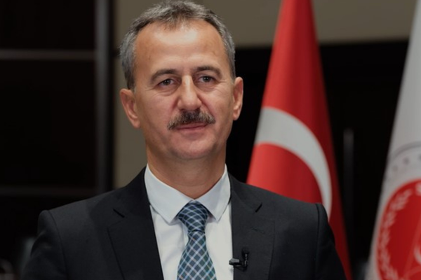 Görgün, Cibuti Büyükelçisi Özdemir’i kabul etti Görgün, Cibuti Büyükelçisi Özdemir’i kabul etti