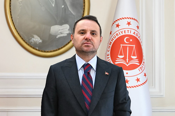 Gürlek: 1 Eylül itibarıyla “Alo Adalet 135” hattını hizmete sunuyoruz