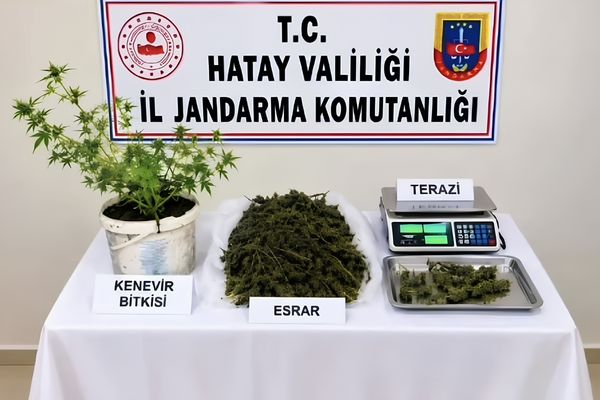 Hatay’da uyuşturucu operasyonu bir kişi tutuklandı Hatay’da uyuşturucu operasyonu bir kişi tutuklandı