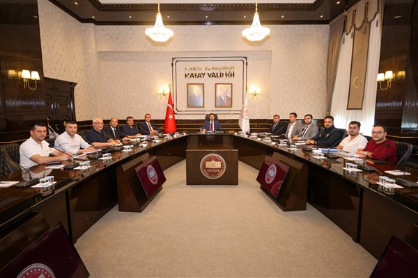 Hatay’da yatırımlara ilişkin değerlendirme toplantıları yapıldı Hatay’da yatırımlara ilişkin değerlendirme toplantıları yapıldı