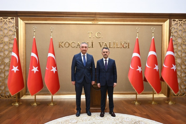 İçişleri Bakanlığı Strateji Geliştirme Başkanı Parlak, Vali Aktaş’ı ziyaret etti İçişleri Bakanlığı Strateji Geliştirme Başkanı Parlak, Vali Aktaş’ı ziyaret etti