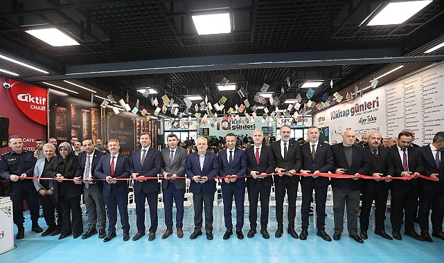 İnegöl'de 10. Kitap Günleri Fuarı Kapılarını Açtı