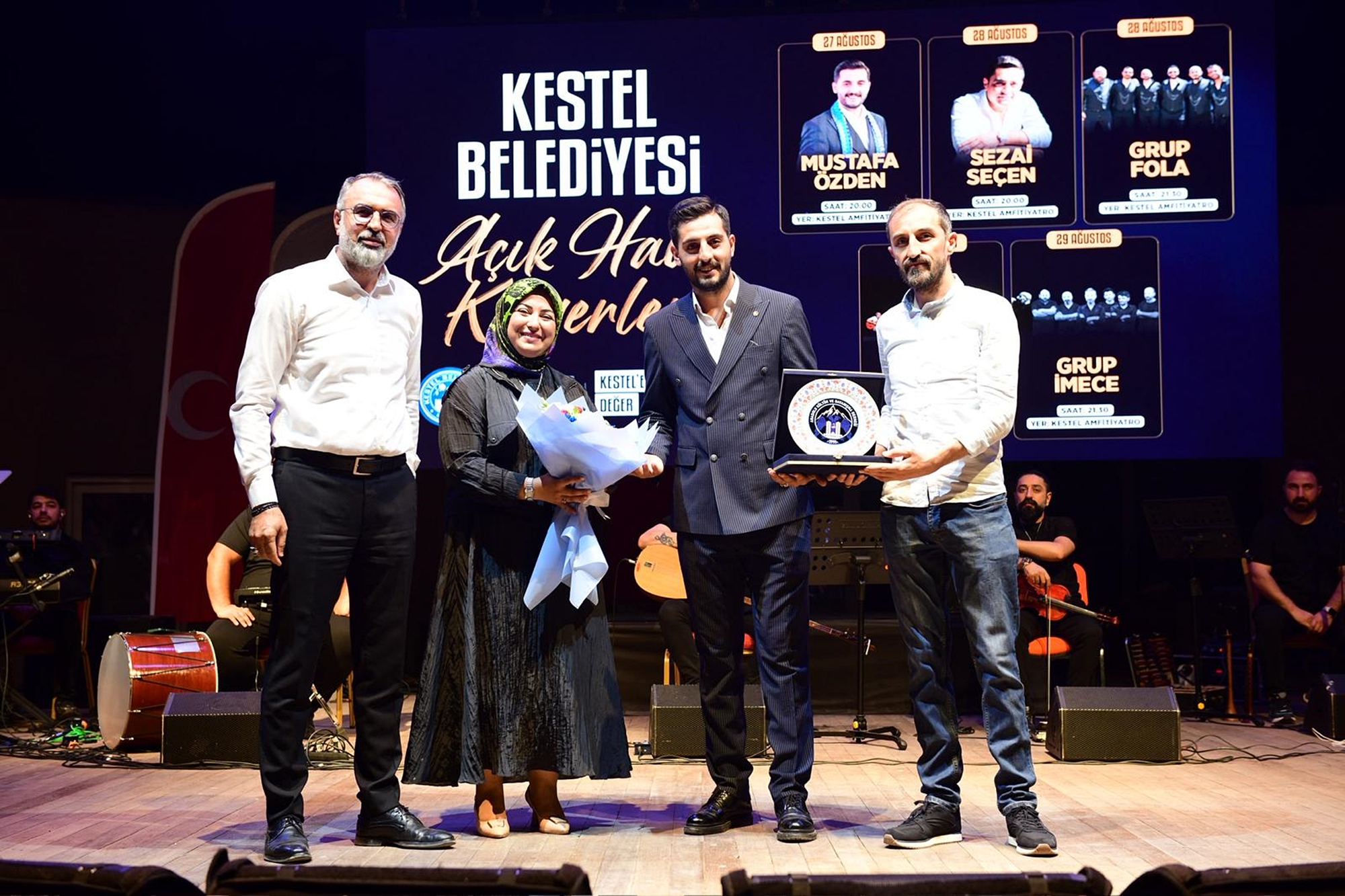 Kestel’de Açık Hava Konserleri devam ediyor: Mustafa Özden sahne aldı