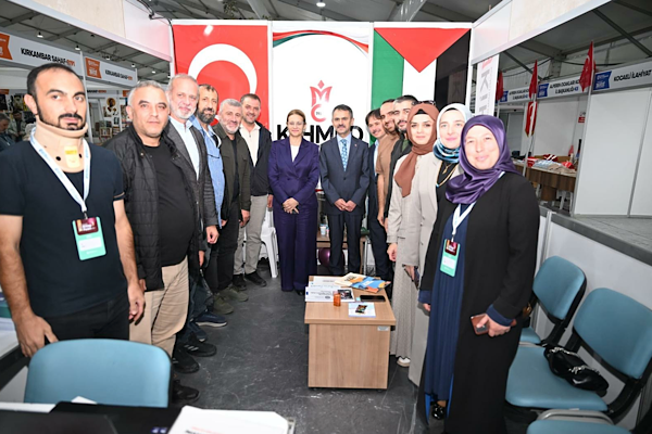 Kocaeli Valisi Aktaş, Kitap Fuarı’nı ziyaret etti Kocaeli Valisi Aktaş, Kitap Fuarı’nı ziyaret etti