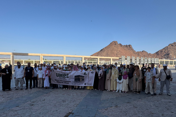 Konya’nın Umre ödüllü Siyer Yarışması’nda ilk kafile kutsal topraklardan döndü