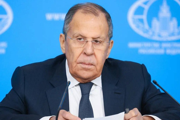 Lavrov ve Al Zayani, bölgesel gerilimin azaltılmasını görüştü Lavrov ve Al Zayani, bölgesel gerilimin azaltılmasını görüştü
