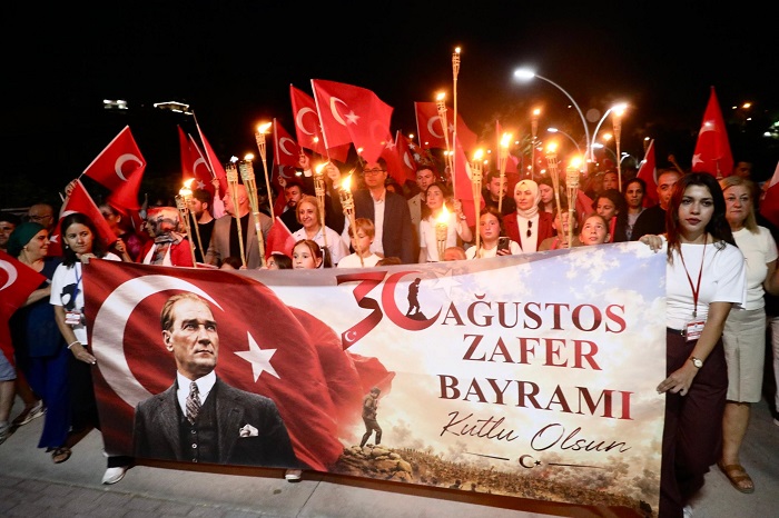 Menderes’te 30 Ağustos Zafer Bayramı iki günlük programla kutlandı