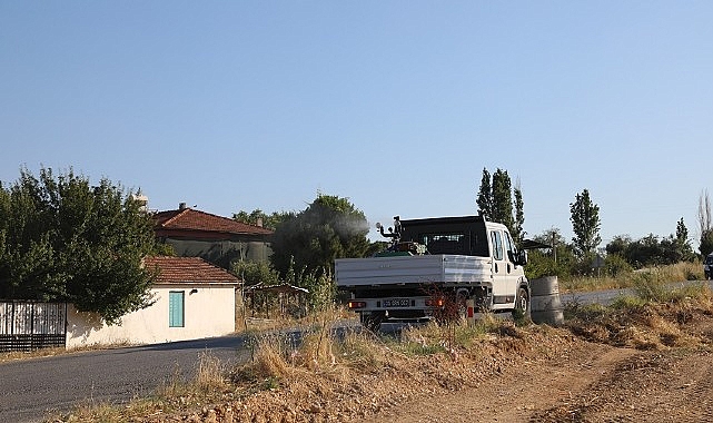 Menderes'te İlaçlama Seferberliği Başladı