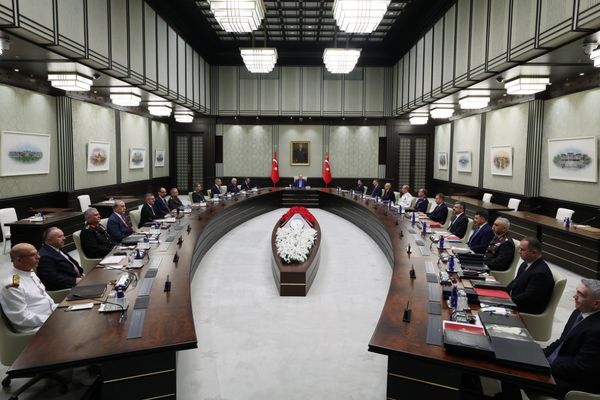 MGK, Cumhurbaşkanı Erdoğan başkanlığında toplandı MGK, Cumhurbaşkanı Erdoğan başkanlığında toplandı