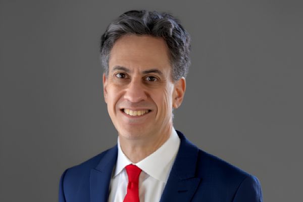 Miliband: Rusya’ya ekonomik baskı artırılmalı Miliband: Rusya’ya ekonomik baskı artırılmalı