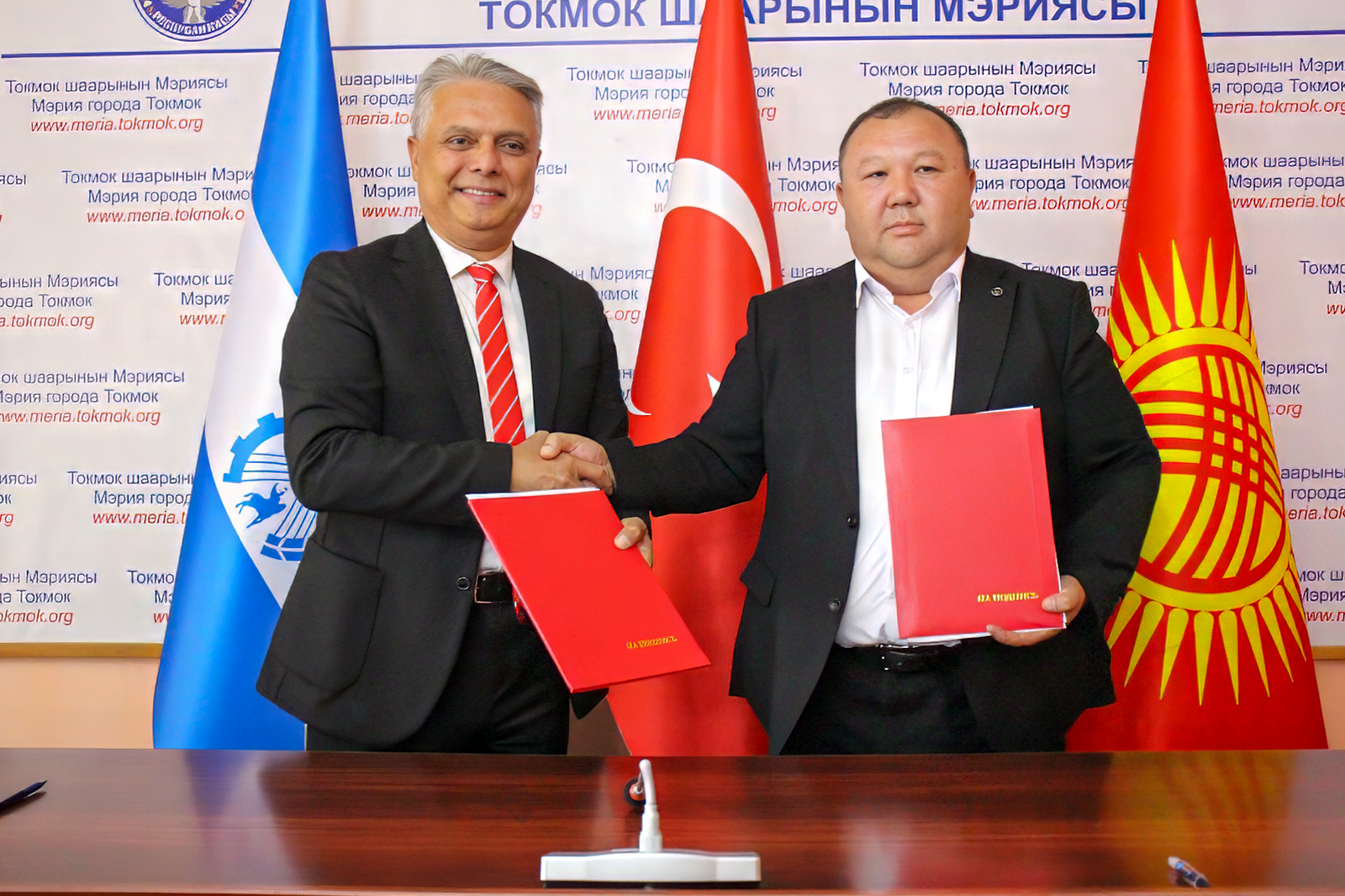 Muratpaşa ile Tokmok arasında kardeş şehir protokolü imzalandı