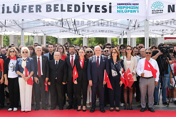 Nilüfer’de 30 Ağustos Zafer Bayramı törenle kutlandı Nilüfer’de 30 Ağustos Zafer Bayramı törenle kutlandı