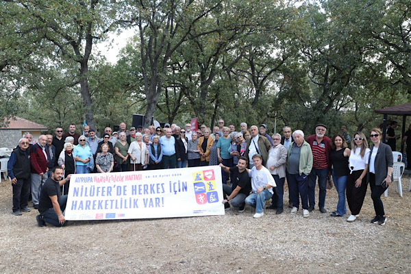 Nilüfer’de huzurevi sakinleri yaza veda pikniğinde buluştu Nilüfer’de huzurevi sakinleri yaza veda pikniğinde buluştu