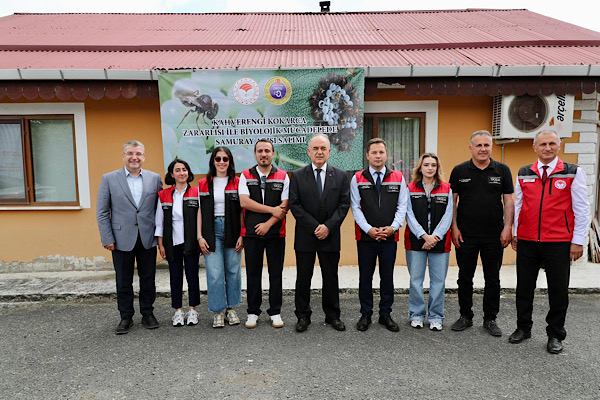 Ordu’da 300 bin samuray arısı doğaya bırakıldı Ordu’da 300 bin samuray arısı doğaya bırakıldı