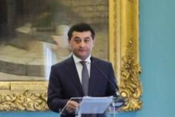 Özbekistan Dışişleri Bakanı Saidov, JICA Başkanı Tanaka ile görüştü Özbekistan Dışişleri Bakanı Saidov, JICA Başkanı Tanaka ile görüştü