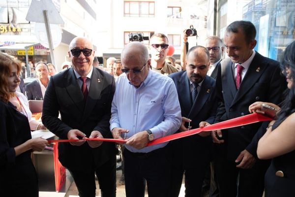 Özdağ, Etimesgut İlçe Başkanlığını açtı Özdağ, Etimesgut İlçe Başkanlığını açtı