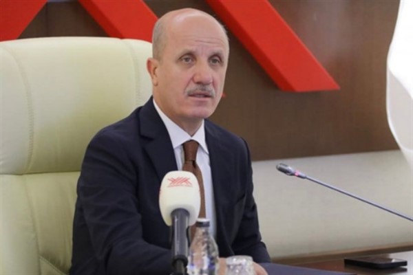 Özvar, Türkiye-Azerbaycan Üniversitesini ziyaret etti Özvar, Türkiye-Azerbaycan Üniversitesini ziyaret etti