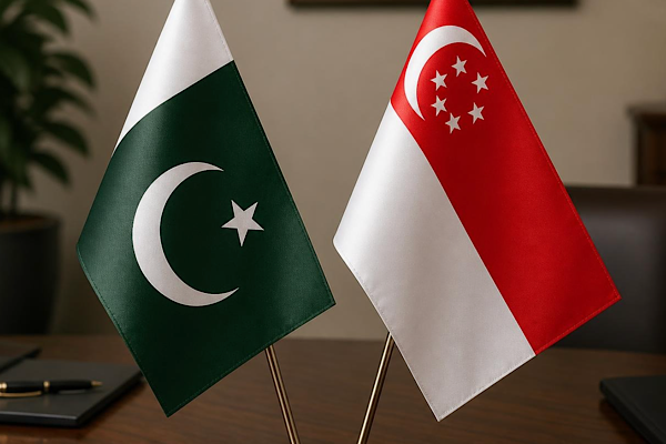 Pakistan ve Singapur dışişleri bakanları ikili ilişkileri görüştü