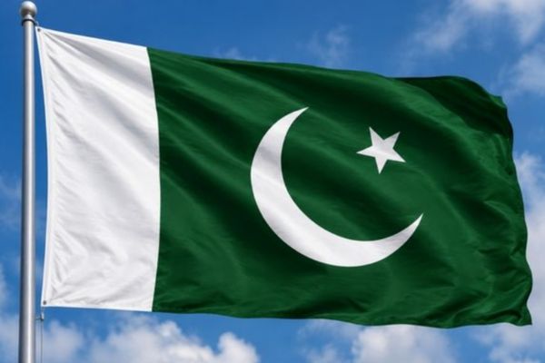Pakistan’dan Hindistan’daki cami yıkımına tepki Pakistan’dan Hindistan’daki cami yıkımına tepki