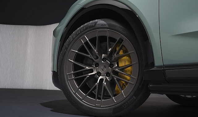 Pirelli P Zero, elektrikli Porsche Cayenne'in rekor seviyedeki hızlanma performansına katkı sağlıyor